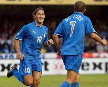 兼顾防守稳 兼顾防守稳