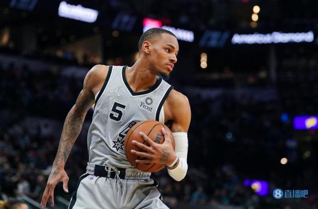 待队医能够 待队医能够