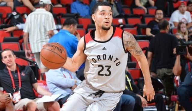 于中国球员 于中国球员